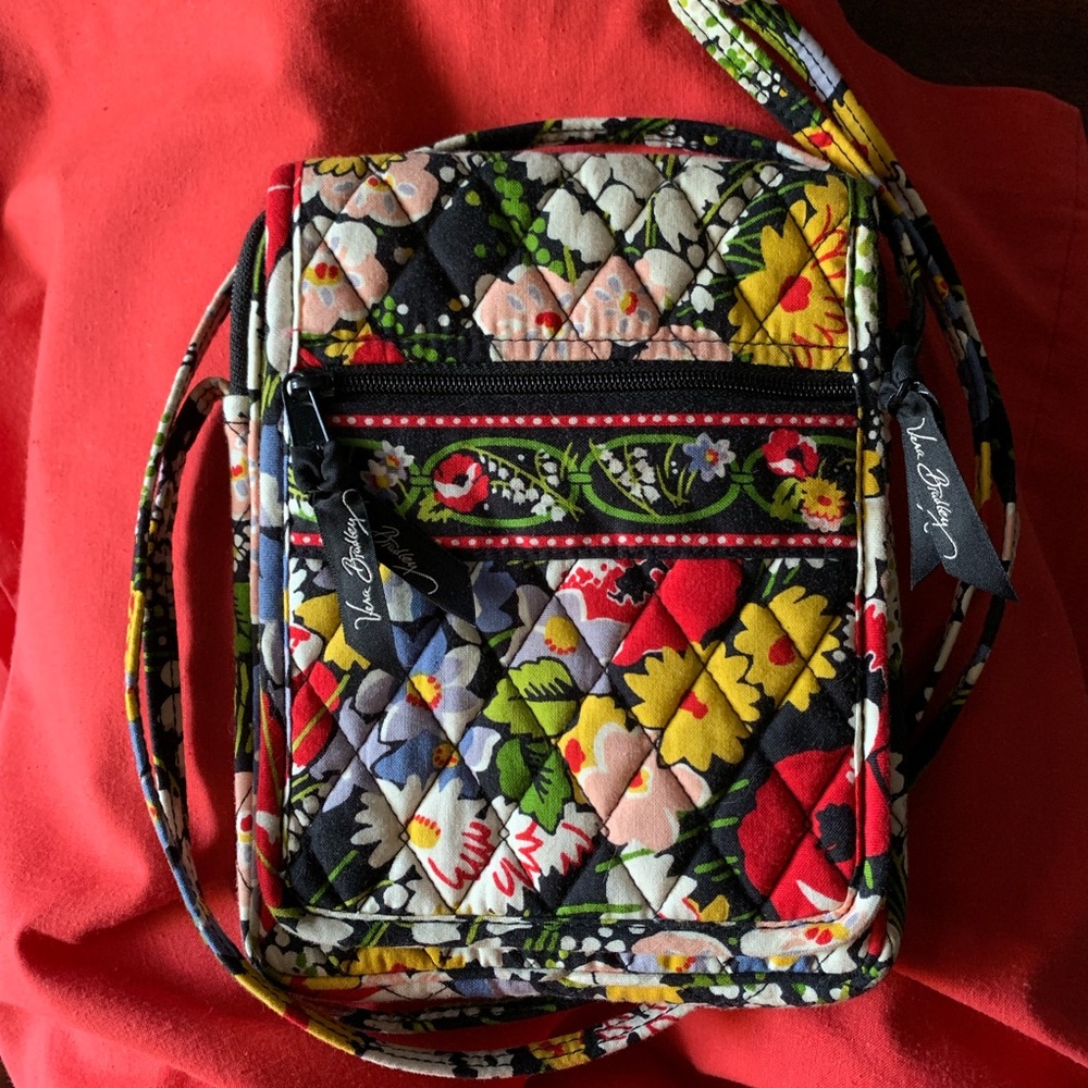 Poppy Fields Lily of the Valley Purse Crossbody - Picture 5 of 5